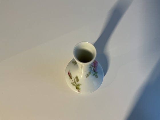 Image 1 of Small porcelain flower vase (Limoges)