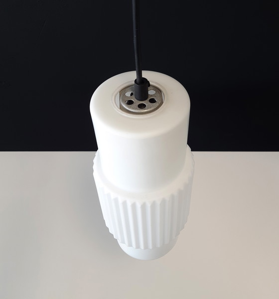 Image 1 of Vintage melkglas hanglampje, mcm lamp, minimalistisch hallampje