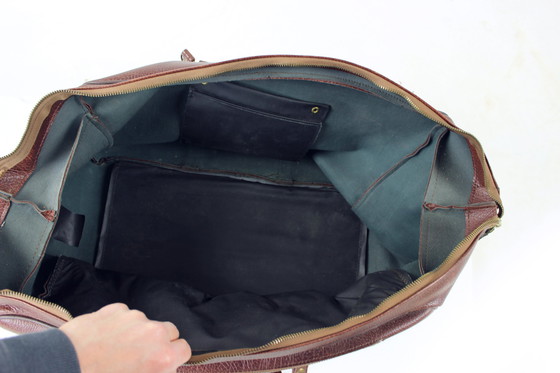 Image 1 of Borsa da viaggio vintage in pelle marrone con finiture in ottone, Cecoslovacchia, anni '60