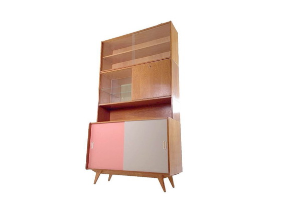 Image 1 of Mobiletto vintage U-452 con vetrina e bar - Jiri Jiroutek