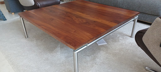 Beautiful coffee table Hook by Bert Plantation.