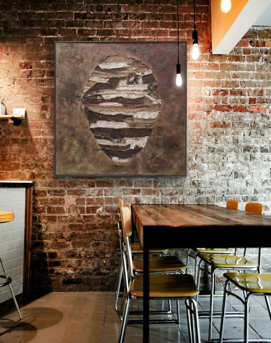 Image 1 of Face in linen