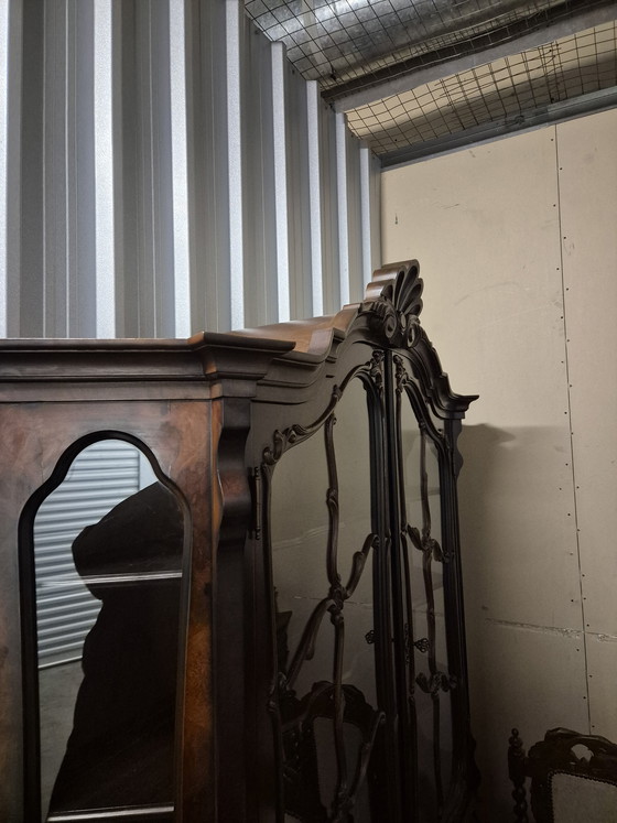 Image 1 of Armario antiguo