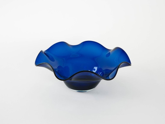 Image 1 of Kobaltblauwe kom, Deens ontwerp, jaren 70, gemaakt in Denemarken.