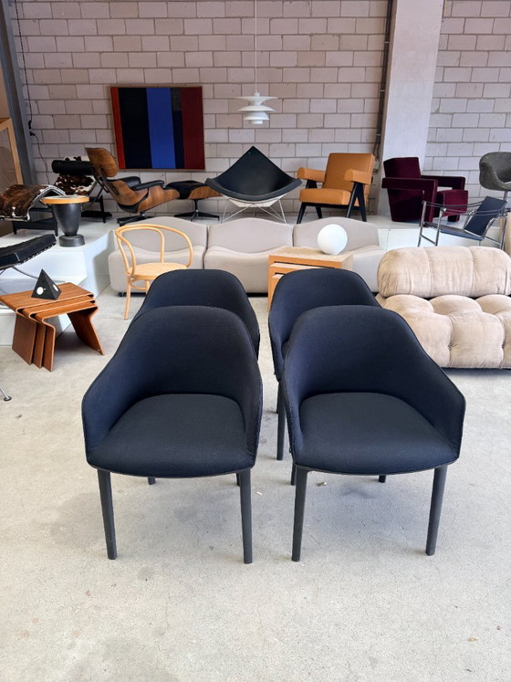 Silla Vitra Softshell negra (Stock: 4) – Sillas de comedor, Plastic, Textile (photo 4 of 12)