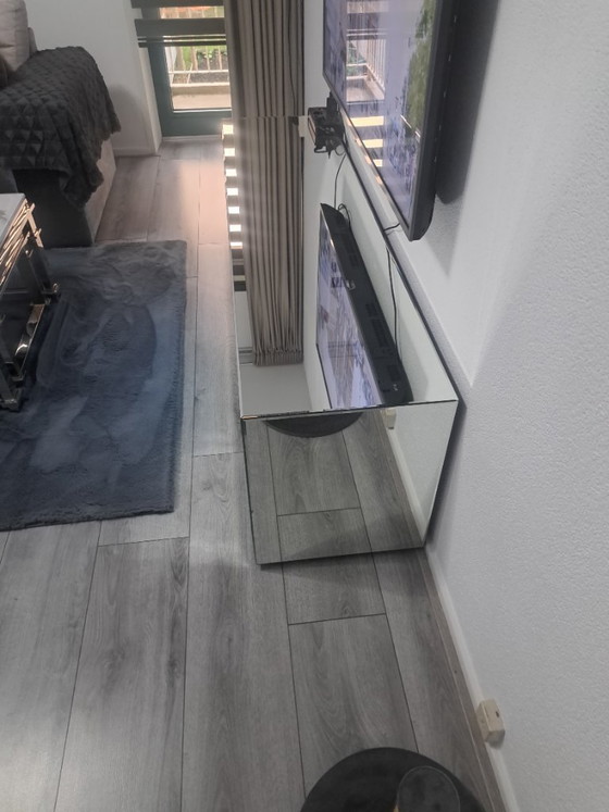 Image 1 of Chimenea eléctrica, espejo, mueble para TV con mando a distancia