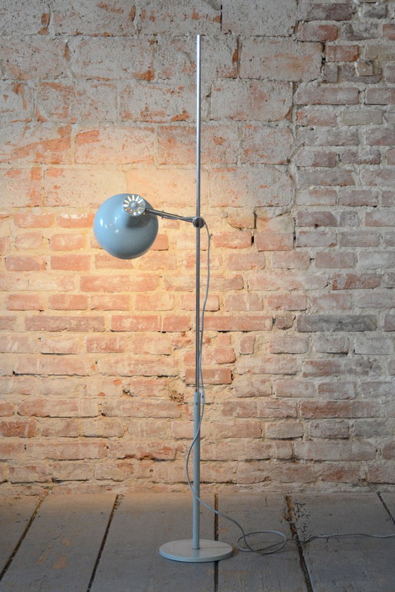Restored Mid-Century Floor Lamp, by J. Hůrka for NAPAKO, Chrome, Czech, 1960s – Floor lights, Metal (photo 5 of 14)