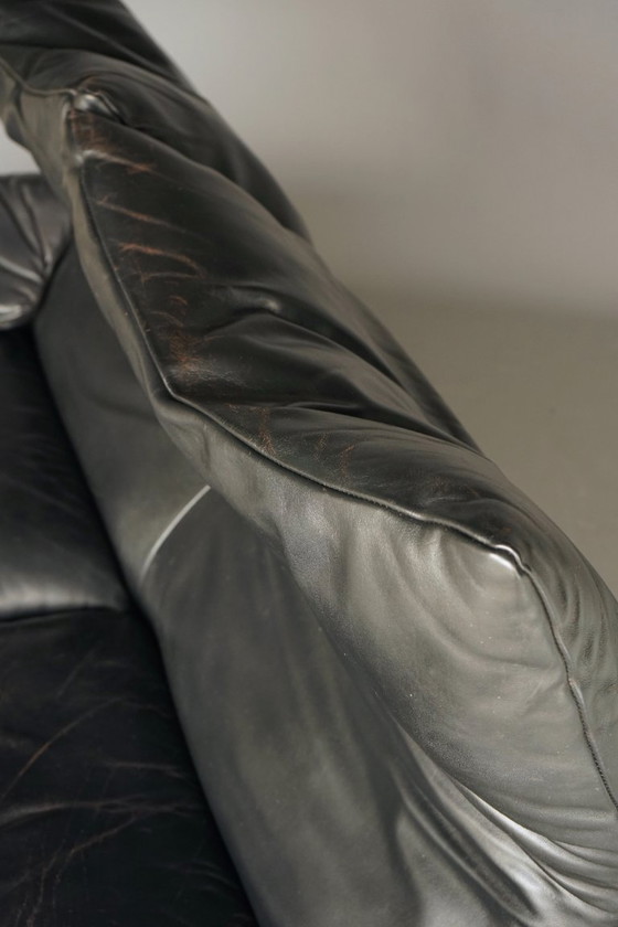 2 Sitzer Maralunga Sofa aus schwarzem Leder für Cassina. 1970er Jahre – 2 Sitzer Sofas, Leather (photo 15 of 20)