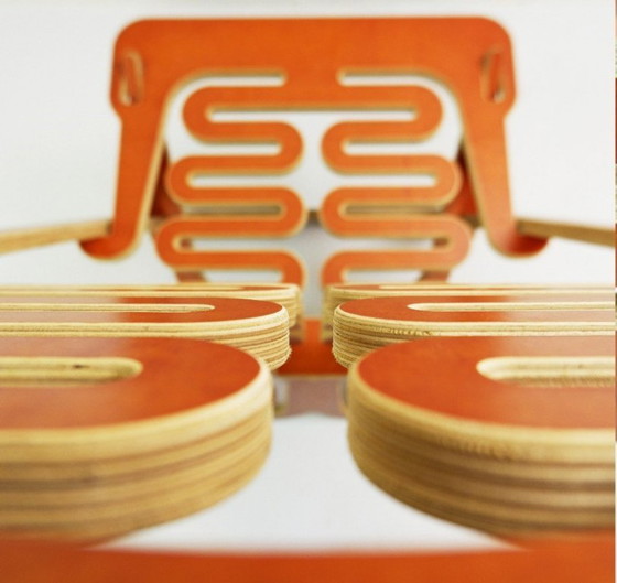 Image 1 of Prototyp des „Lumbarest“- oder „Puzzle“-Stuhls aus zugeschnittenem Sperrholz, von Gregg Fleishman