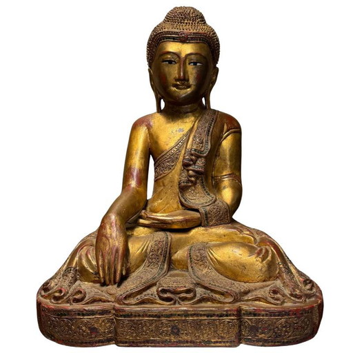 Estatua antigua de Buda Mandalay birmano – Madera dorada con ojos incrustados – Myanmar circa 1880–1920