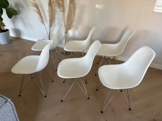 6x Vitra Eames DSR bianco – Sedie da pranzo, Plastica, Cromo (photo 4 of 5)