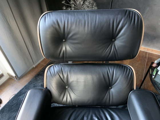 Vitra - Eames Lounge Chair & OttomAn, Fauteuils, Cuir, Bois, Noir (photo 3 sur 13)