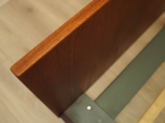 Image 1 of Cama de teca, diseño danés, década de 1960, diseñador: Hans J. Wegner, fabricante: Getama