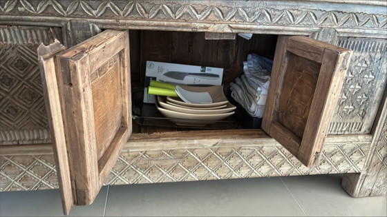 Antique Unique Oriental Sideboard with Wood Carvings – antiek (photo 5 of 5)