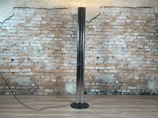 Artemide Megaron Lampada da terra – Cromo | Gianfranco Frattini