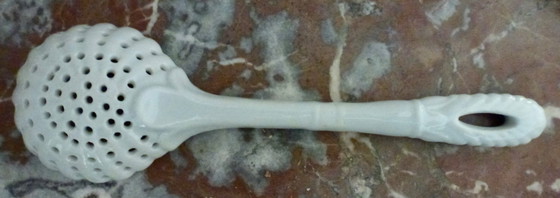 Antieke Porseleinen Suikerstrooier Lepel. – Tafelaccessoires, Porcelain (photo 4 of 6)