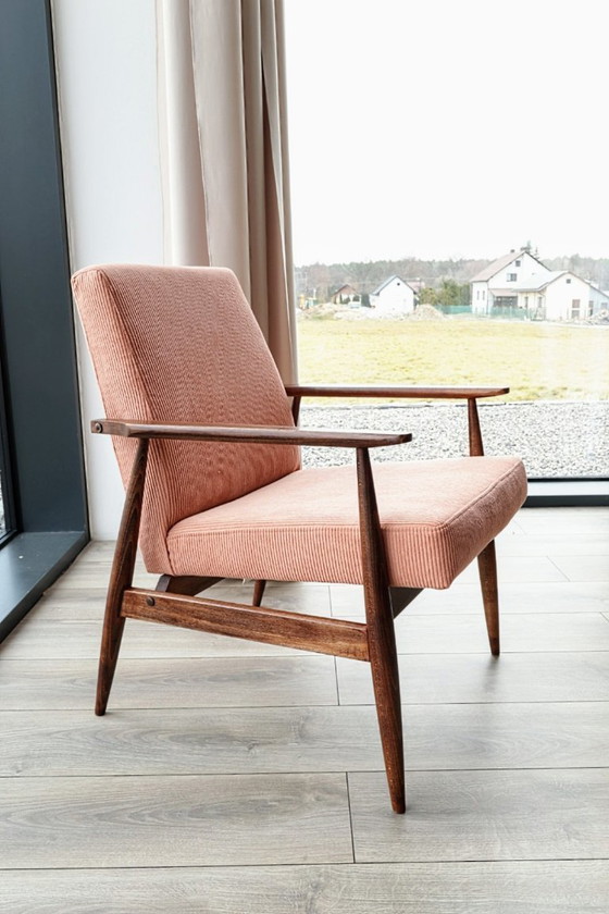 Image 1 of Vintage fauteuil saumon rose ribfluweel mid century modern design 1970