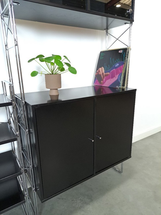 Image 1 of Ensemble d'armoires et d'étagères modulaires Denka de design danois