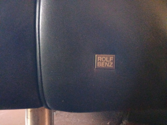 Image 1 of Sofá esquinero, sillón y otomana de piel Rolf Benz – piel negra – diseño clásico