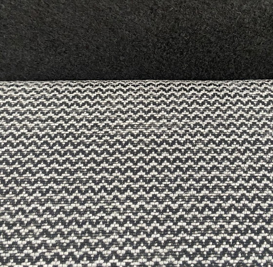 Image 1 of Set van twee zwart-witte fauteuils uit de jaren 60.