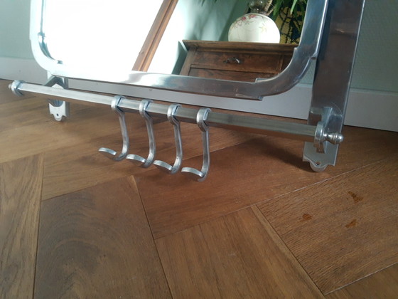 Image 1 of Retro-Garderobe aus Metall im Jugendstil und Art-Deco-Stil mit Spiegel