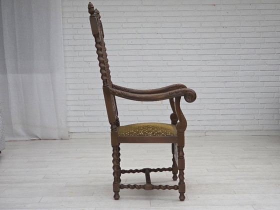 Image 1 of Jaren 30, Deense fauteuil met hoge rugleuning, meubelstof, velours, handgesneden eikenhout.