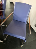 7 chaises de salle à manger Bert Plantagie