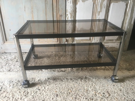 Metal coffee table with smoked glass. – Chrome, Vintage (photo 9 of 15)