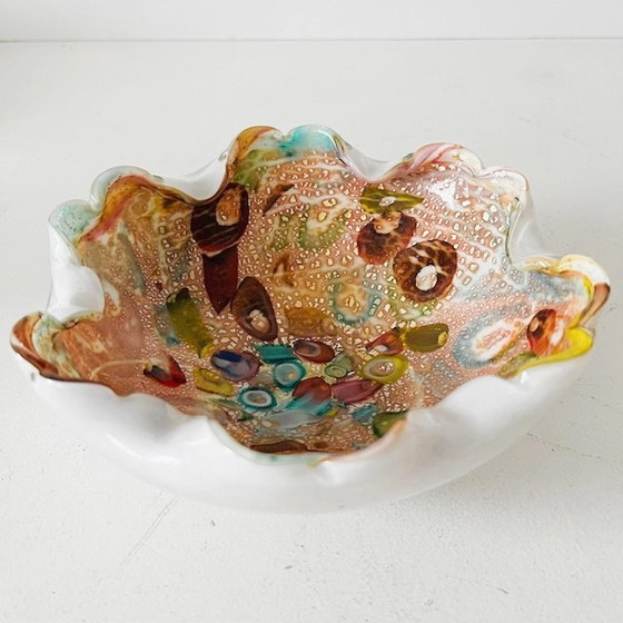 Image 1 of Vintage glazen Murano schaaltje wit Tutti Frutti 1960's