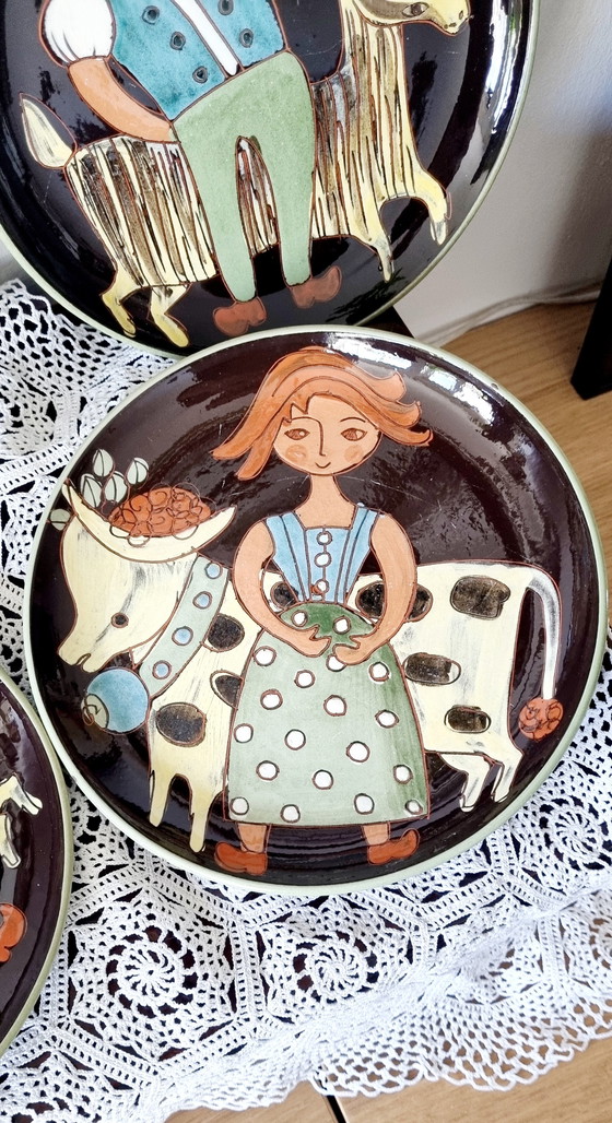 Image 1 of Vintage Swiss Arnold Zanher Ceramic Plate Set of 4