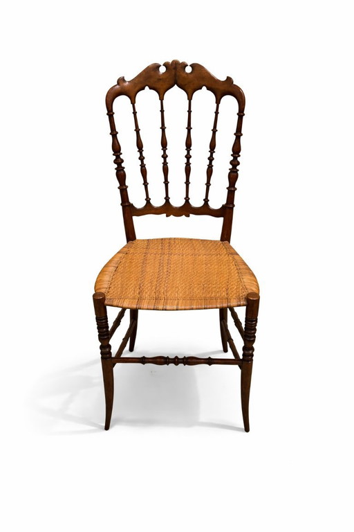 Een paar originele Chiavari-stoelen uit de jaren 60.