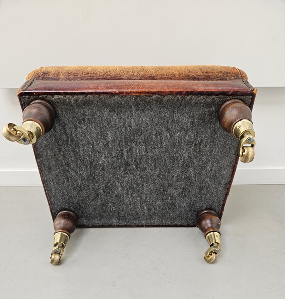 Image 1 of Vintage Hocker (Ottoman) Bruin Schapenleer