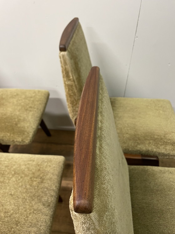 Image 1 of Mid-Century vintage uitschuifbare eettafel met 4 stoelen 