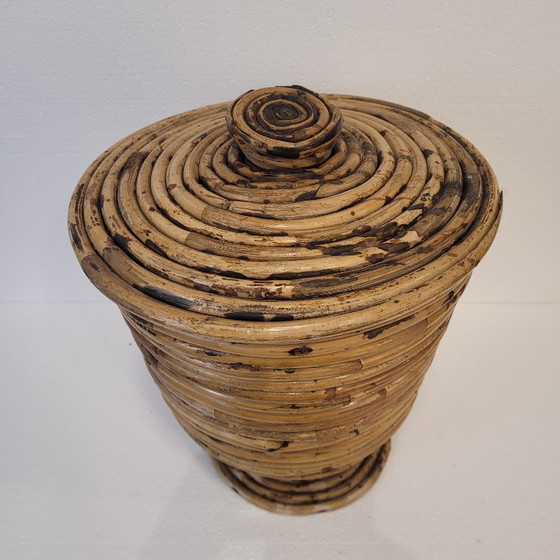 Image 1 of Cestino vintage in rattan con coperchio, XX secolo - Francia