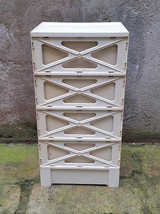 Image 1 of Cassettiera in plastica di Marc Held per Prisunic