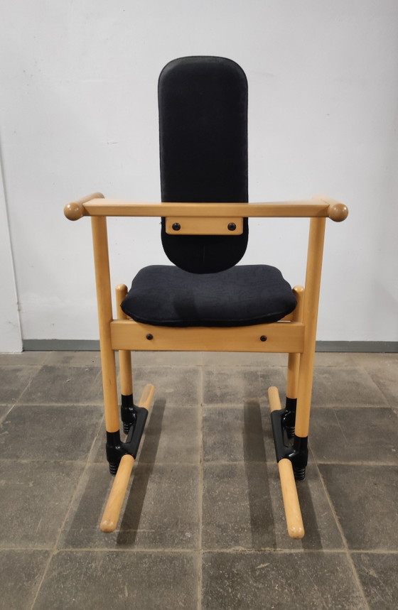 Flysit Chair by Stokke # Design Peter Opsvik – Chairs and lounge chairs, Textile, Wood (photo 4 of 7)