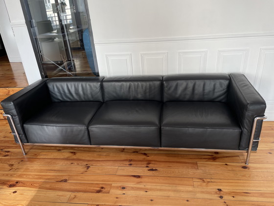 Image 1 of Canapé LC3 Cassina – Cuir Noir – Le Corbusier / Perriand – 3 Places