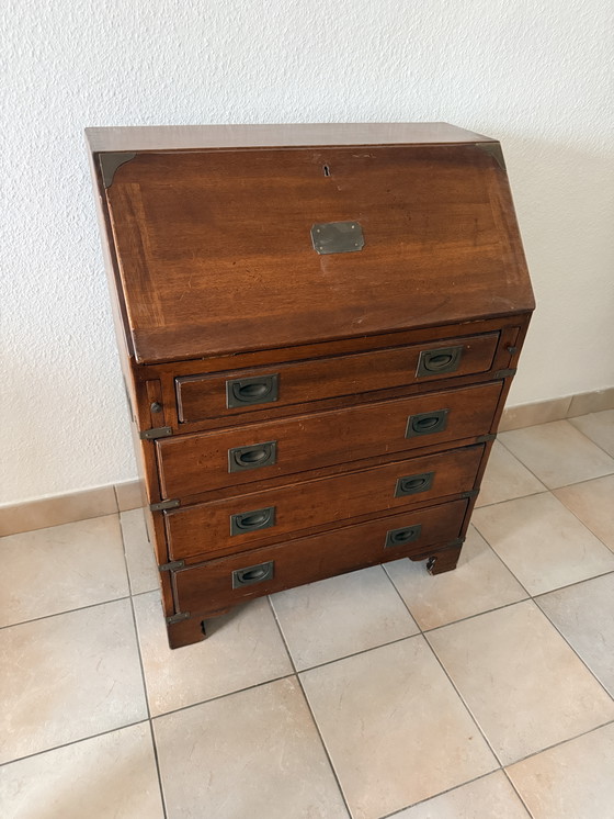 Image 1 of Bureau de secrétaire de style campagne anglaise – Mobilier militaire de campagne