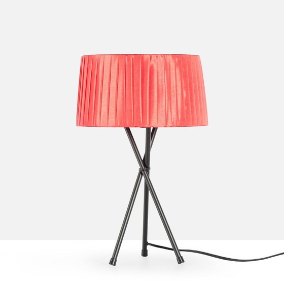 NIEUWE Tripode G6 Rode Tafellamp in Santa and Cole-stijl – Tafellampen, Metal, Textile (photo 9 of 10)