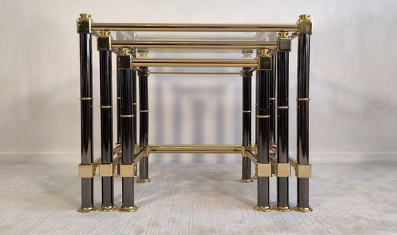 Image 1 of  Roche Bobois – Ensemble de trois tables gigognes dorées 1980’s 