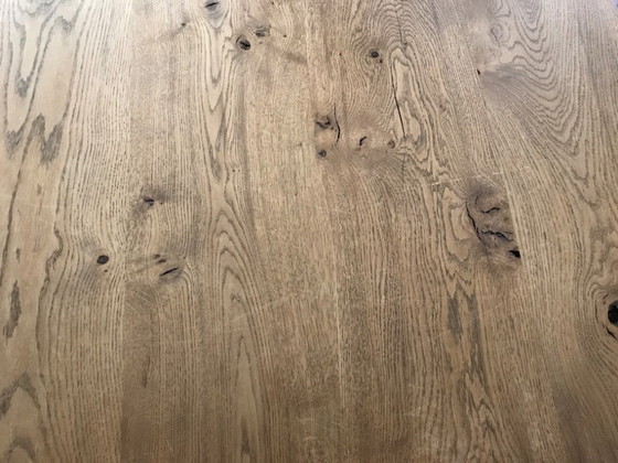 Image 1 of Solid oak table