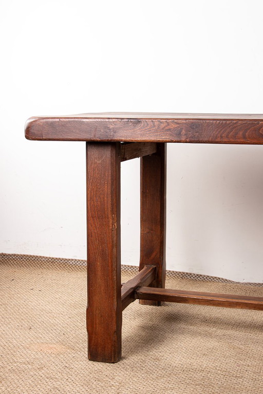 Gran mesa de comedor brutalista de madera maciza de olmo, al estilo de Olavi Hanninen, 1960.