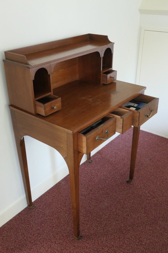 Image 1 of secretario de Mahoniehouten