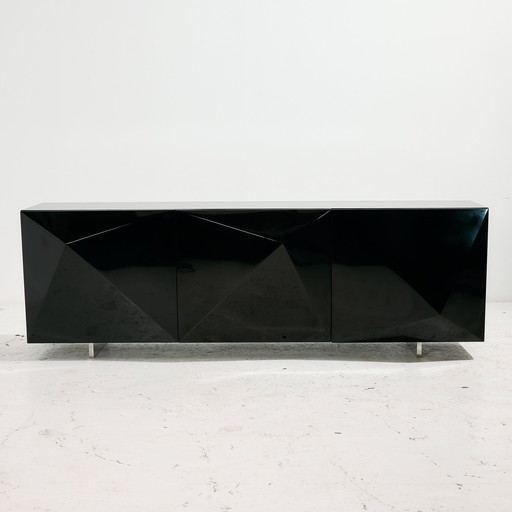 MK10909 Credenza lucida