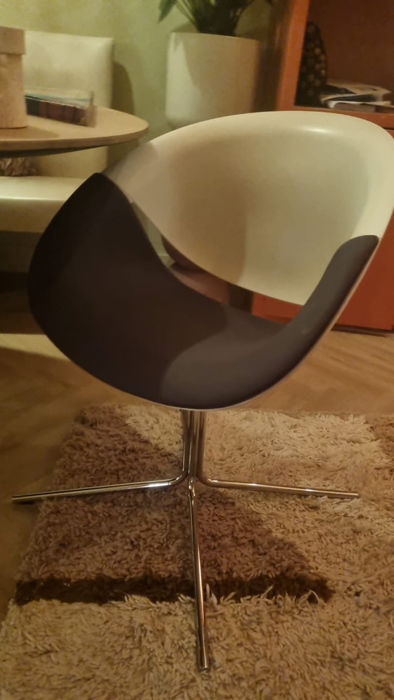2 sedie, bianco e viola scuro, Maxdesign,, Sedie girevoli, Plastica, Metallo, Mid Century Modern (foto 5 di 5)