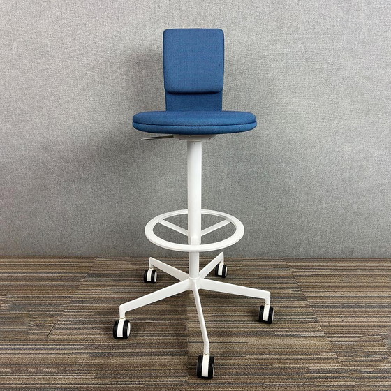 Image 1 of Lapalma Lab Bar Stool