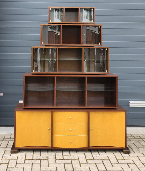Librería Acerbis de Mario Bellini Onda Quadra 818