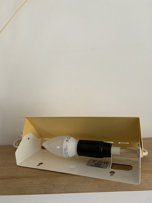Jaren 70 geel wandlamp / bedlampje