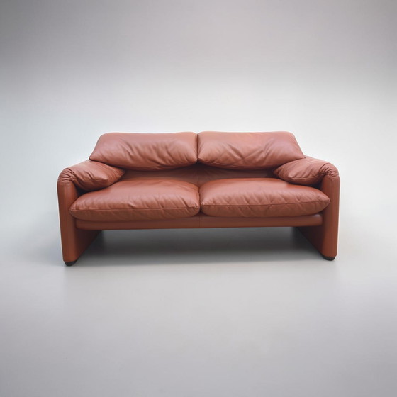 Image 1 of Set da suite Cassina Maralunga con divano di design in pelle.