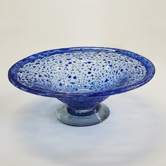 Ciotola a piedistallo in vetro artistico soffiato a mano blu cobalto con schizzi/coriandoli. – Ciotole, Glass (photo 4 of 8)
